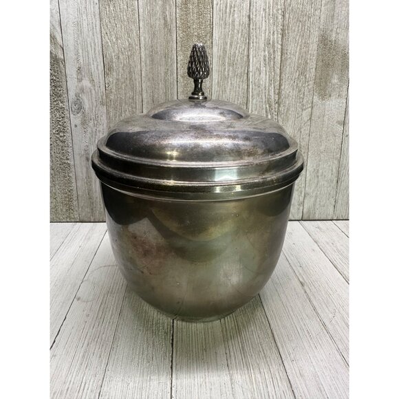 Vtg Sheridan Silver Plated Ice Bucket w/ Insulated Plastic Insert & Lid 9" Tall - Picture 1 of 15